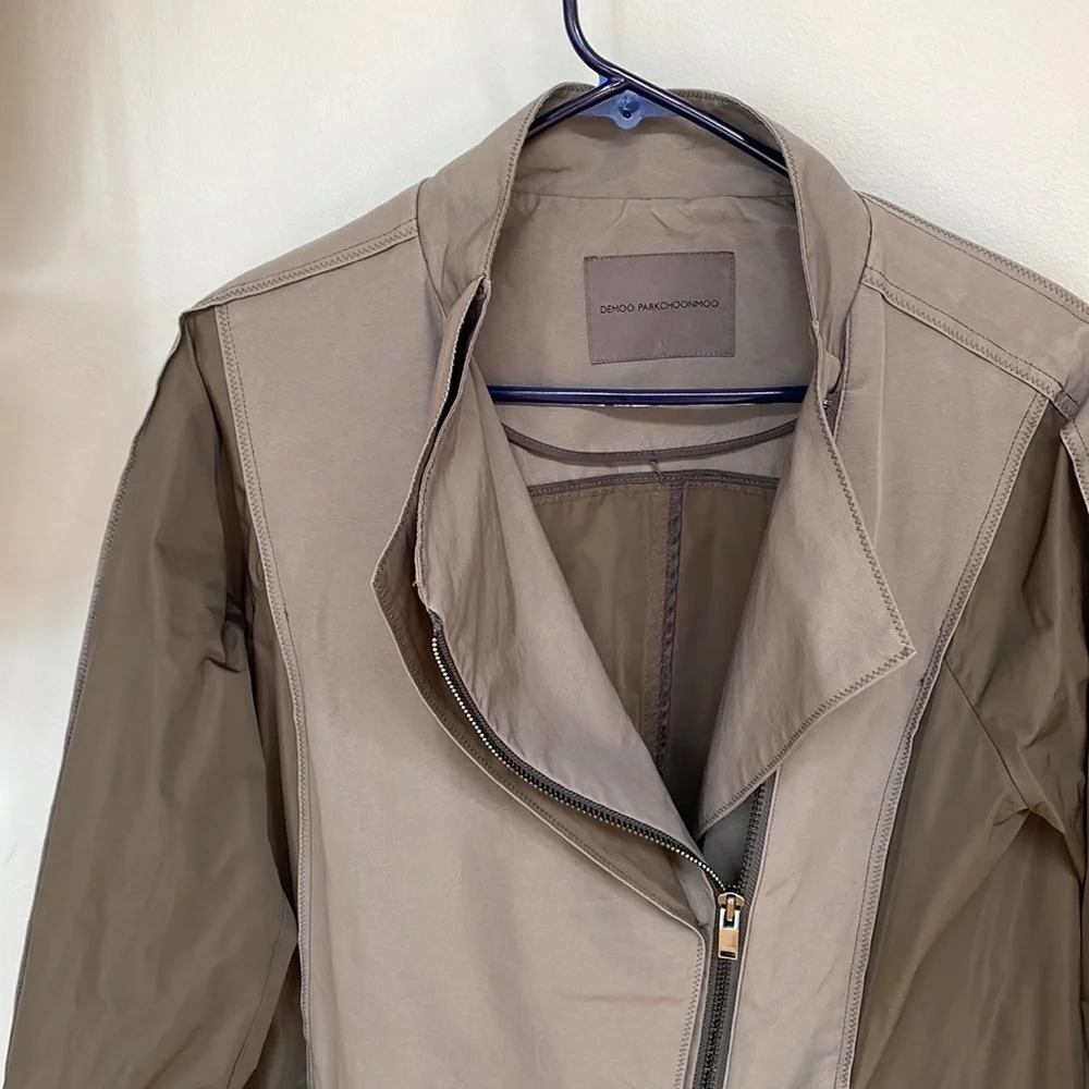 Spring jacket - Picture 3 of 3